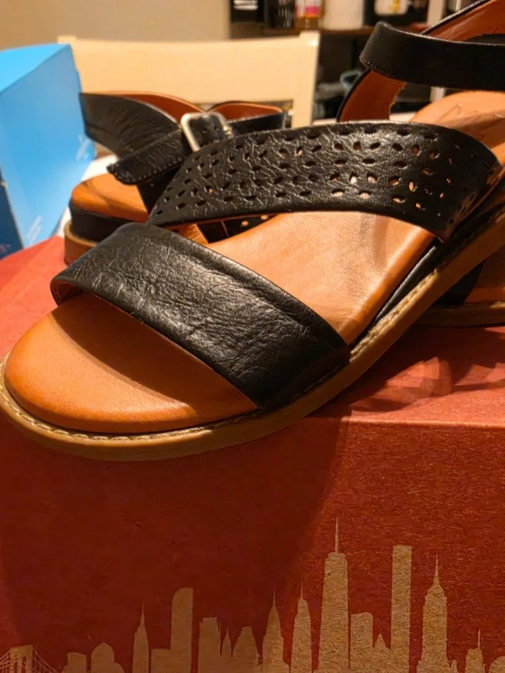 Miz Mooz Black Leather Ankle Strap Sandals Women’s EU 39 US 8.5